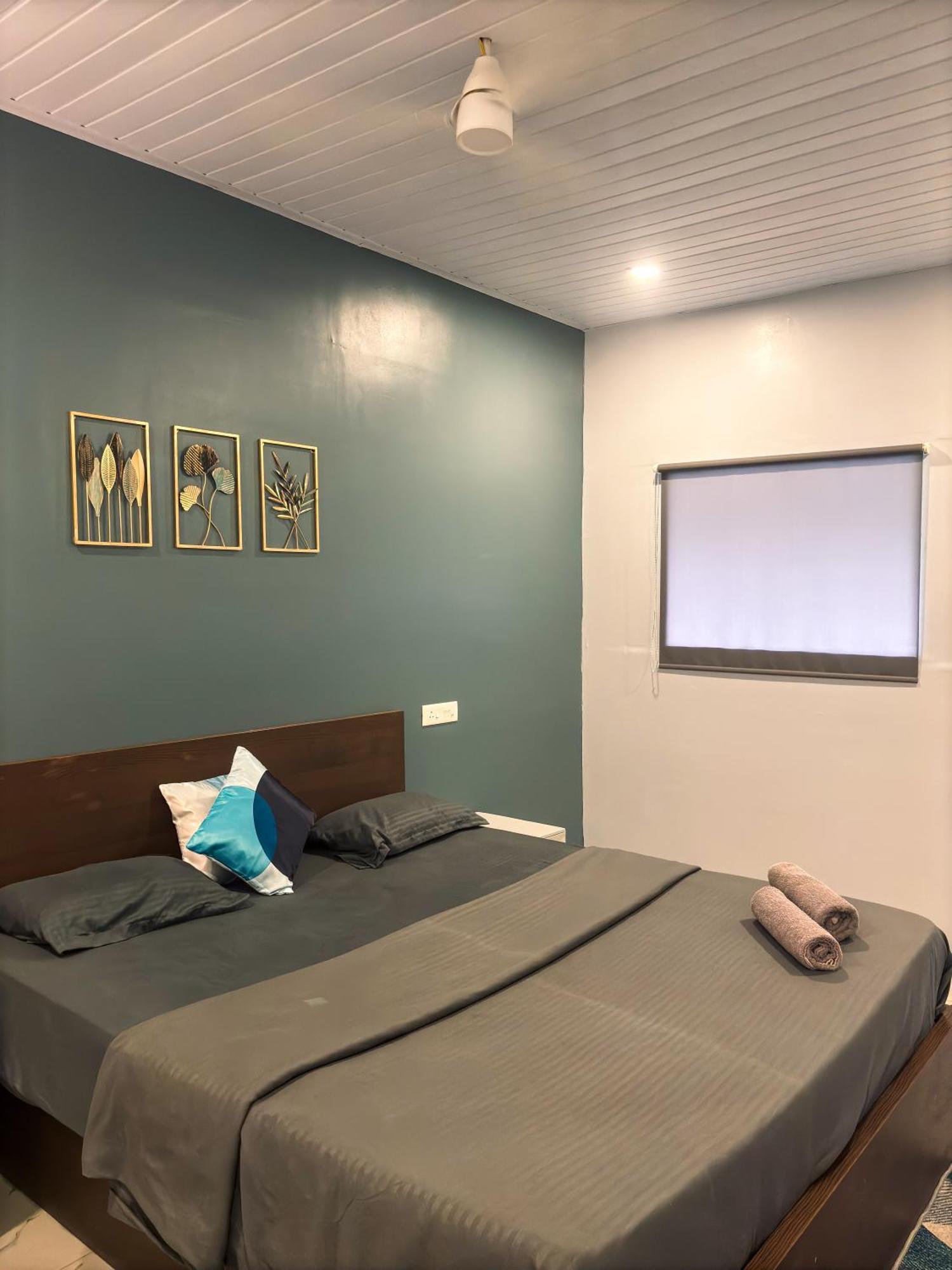 Traverse Luxe Hostel Палолем Екстер'єр фото