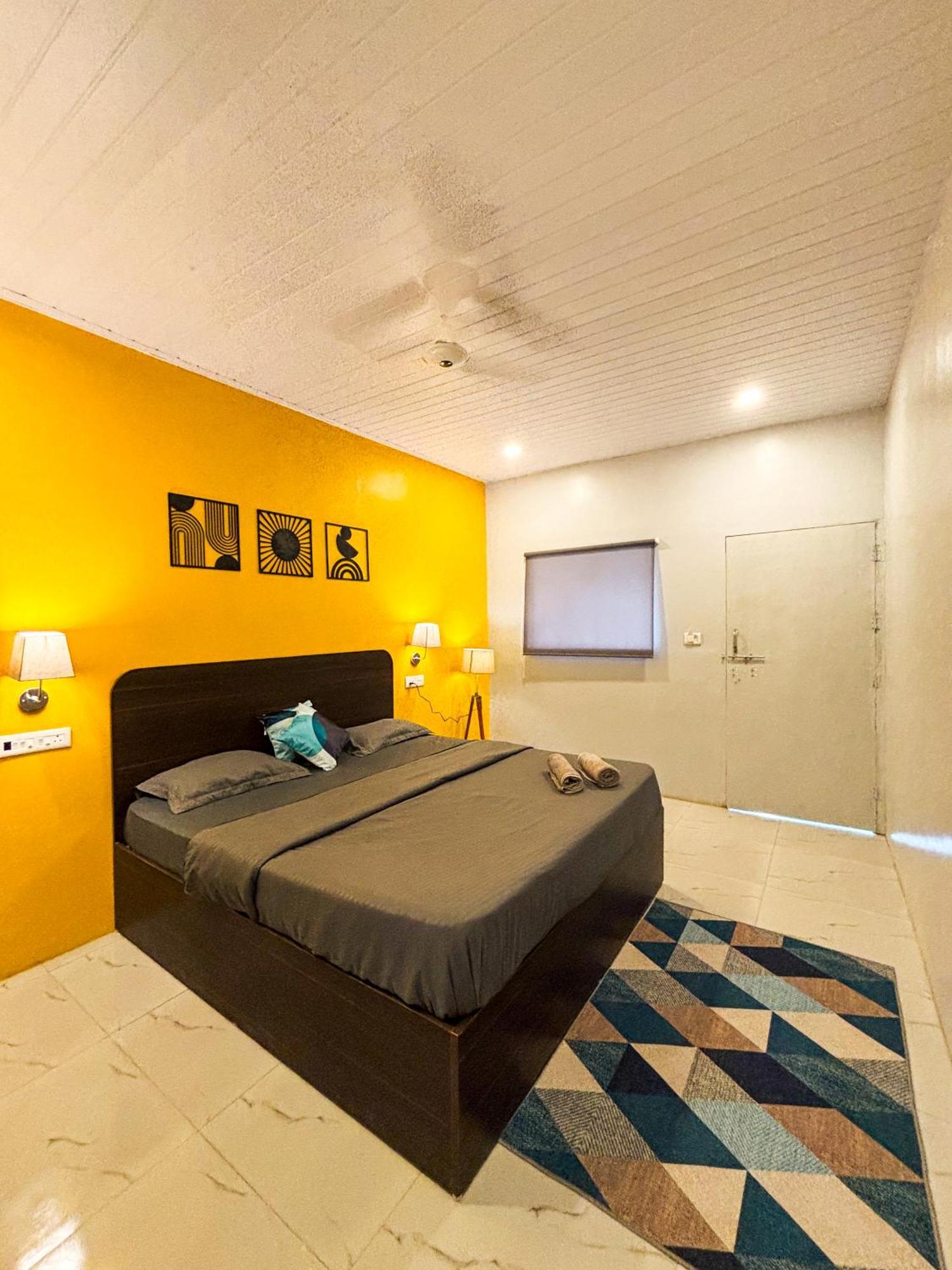 Traverse Luxe Hostel Палолем Екстер'єр фото