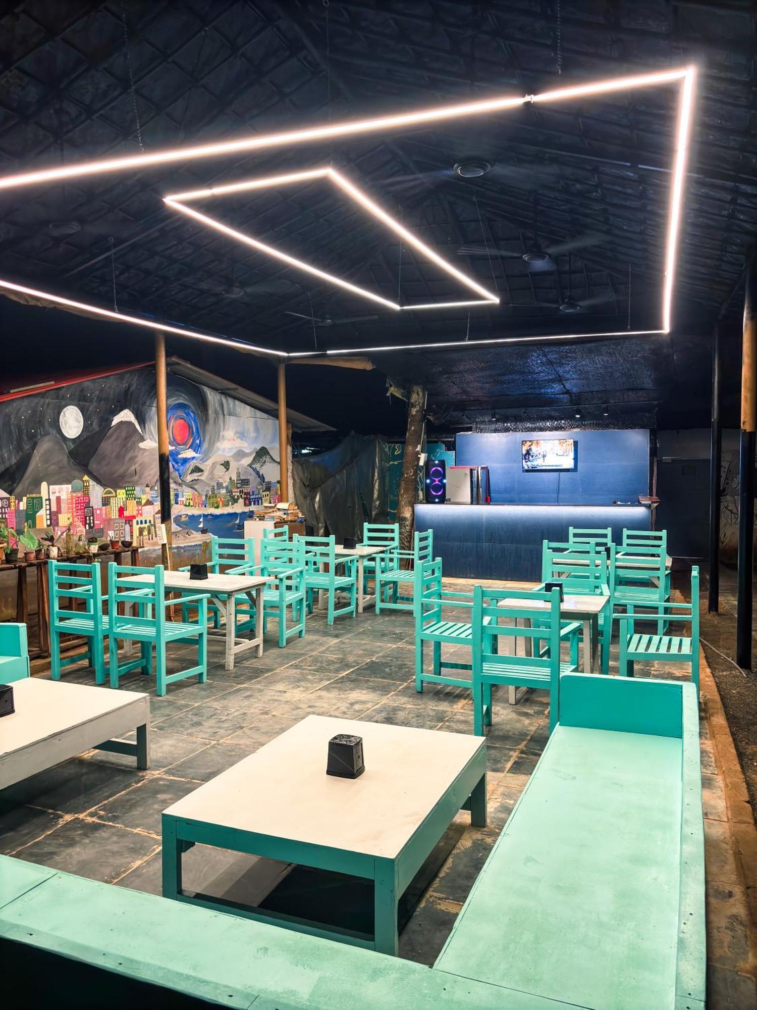 Traverse Luxe Hostel Палолем Екстер'єр фото